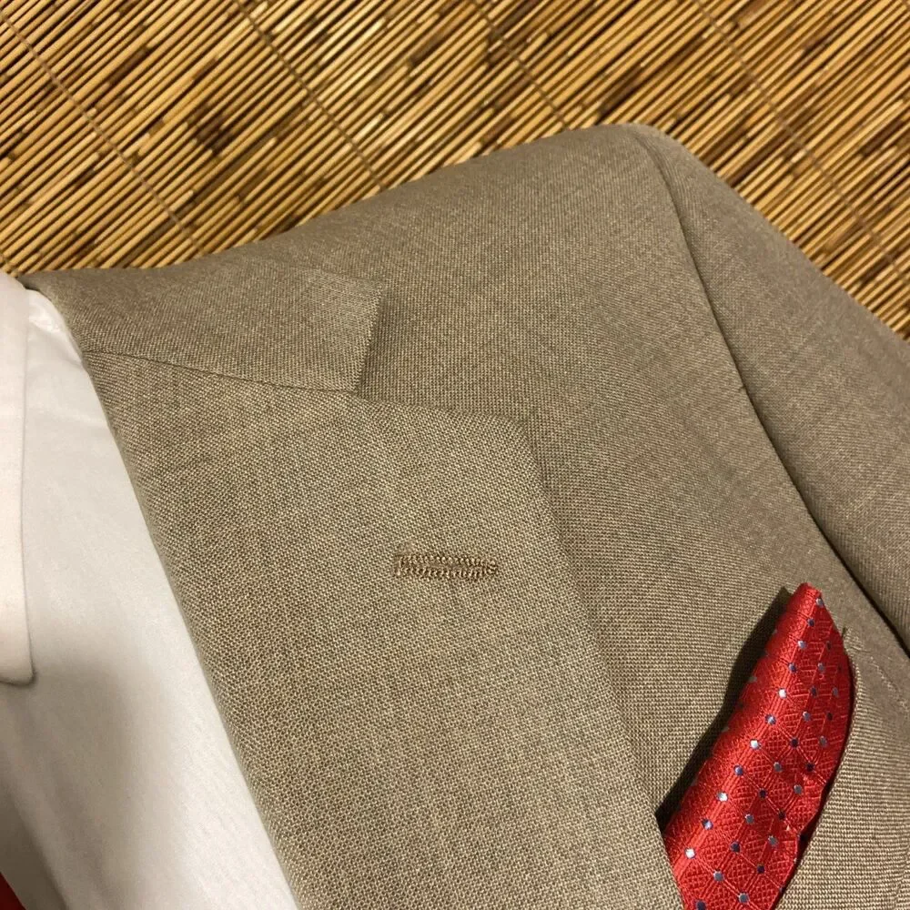 Classic Blazer Beige Gold Buttons Suit Jacket Men’s 44 Sport Coat Made In USA